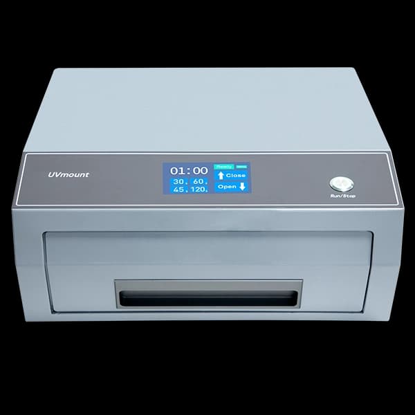 UV curing mounting system